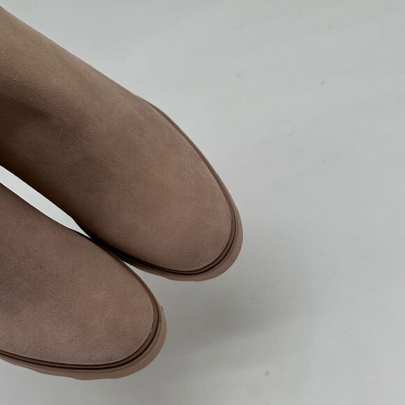 Dolce Vita Martey H2O Waterproof Bootie
Shop all Dolce Vita - Picture 7 of 9